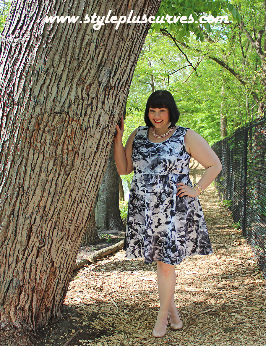 Plus Size Summer Essentials: The Floral Dress from Kohl's
