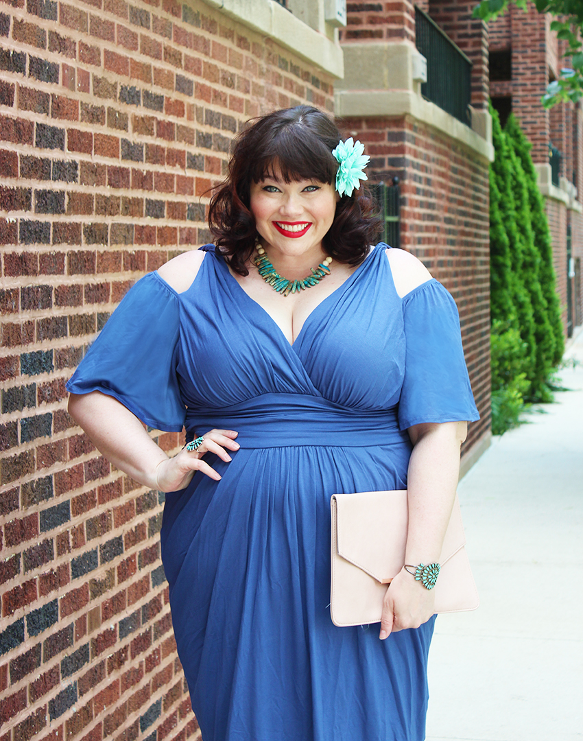 Getting Twisted in this Vintage Blue Kiyonna Plus Size Dress