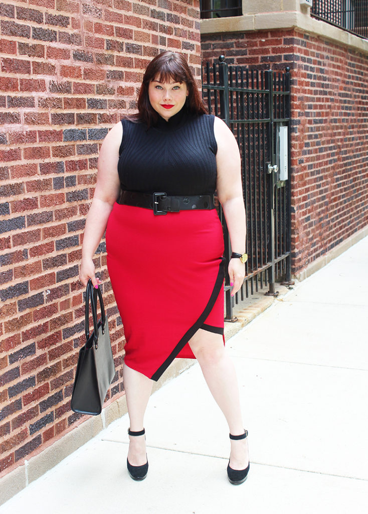 Plus Size Blogger Amber from Style Plus Curves in a plus size pencil skirt from Love Lianca