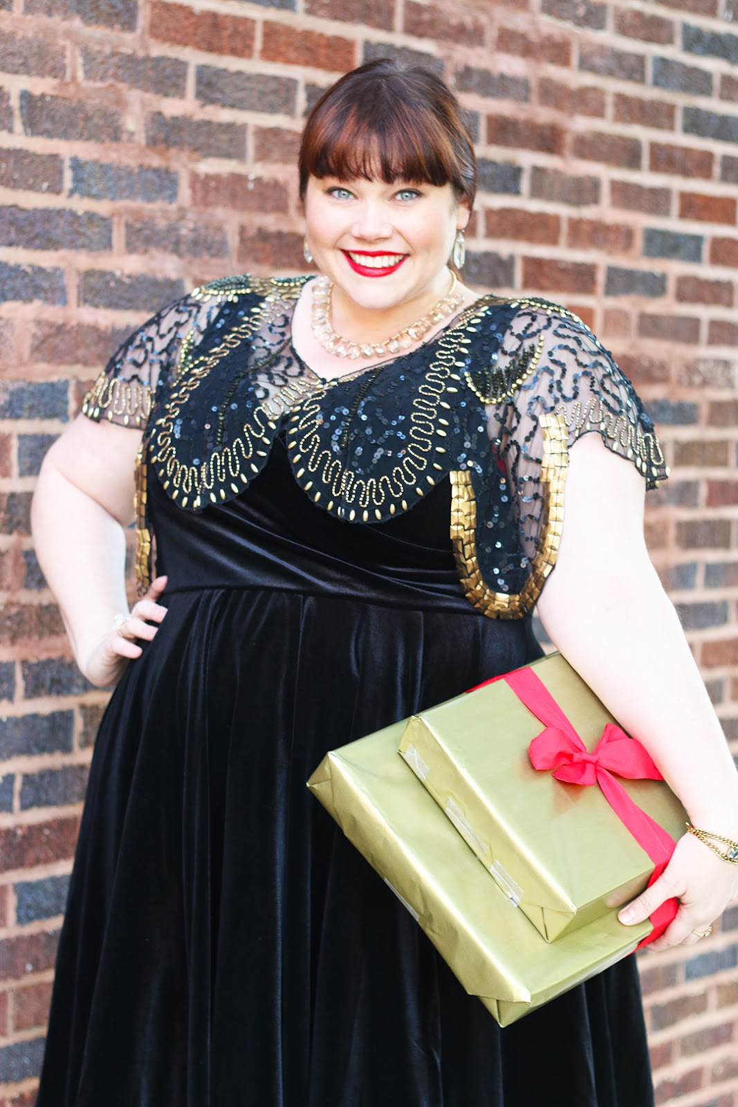 Plus Size Blogger Amber from Style Plus Curves in a Black Velvet Dress from Torrid, Holiday style, plus size style