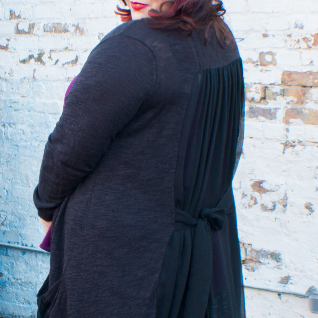 Close up of Plus SIze Blogger Amber in a Melissa McCarthy Plus Size Cardigan