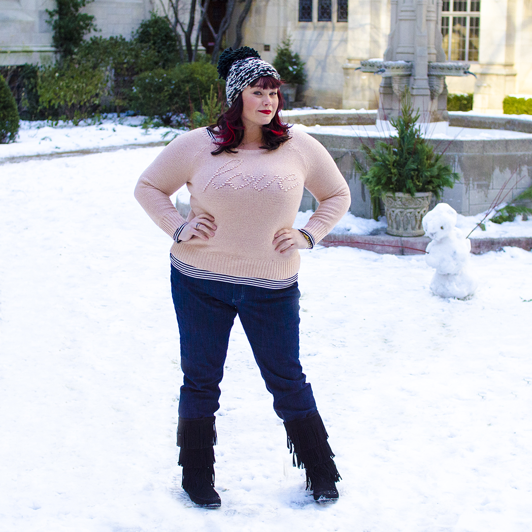 Plus Size Blogger in a Casual OOTD in Riders by Lee Plus Size Jeans