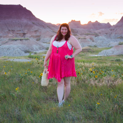 Loralette Review, Style Plus Curves, Chicago Blogger, Chicago Plus Size Blogger, Plus Size Blogger, Amber McCulloch, Loralette, Avenue Plus, Pink Babydoll Dress, South Dakota, Badlands National Park