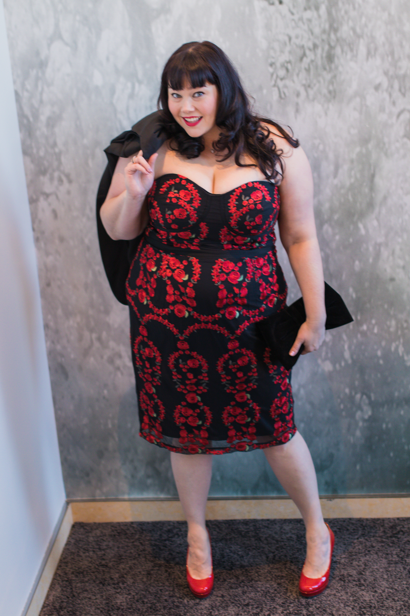 Plus Size Valentine's Day Look, City Chic Red Rose Corset Dress, Chicago Plus Size Blogger