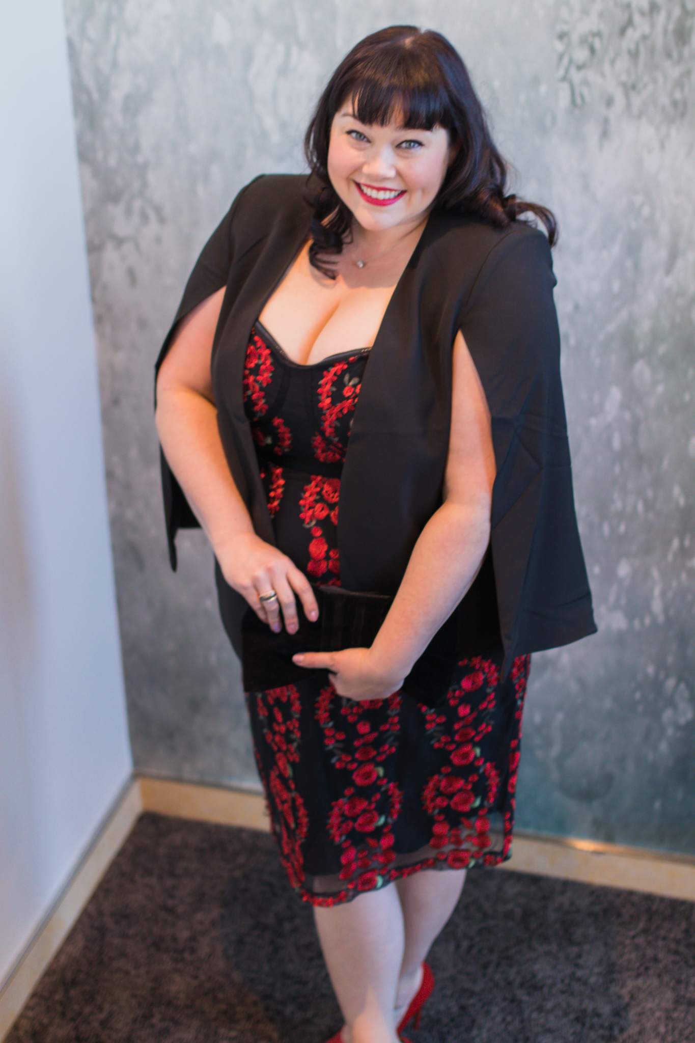 Plus Size Valentine's Day Look, City Chic Jacket Cape, City Chic Red Rose Corset Dress, Chicago Plus Size Blogger