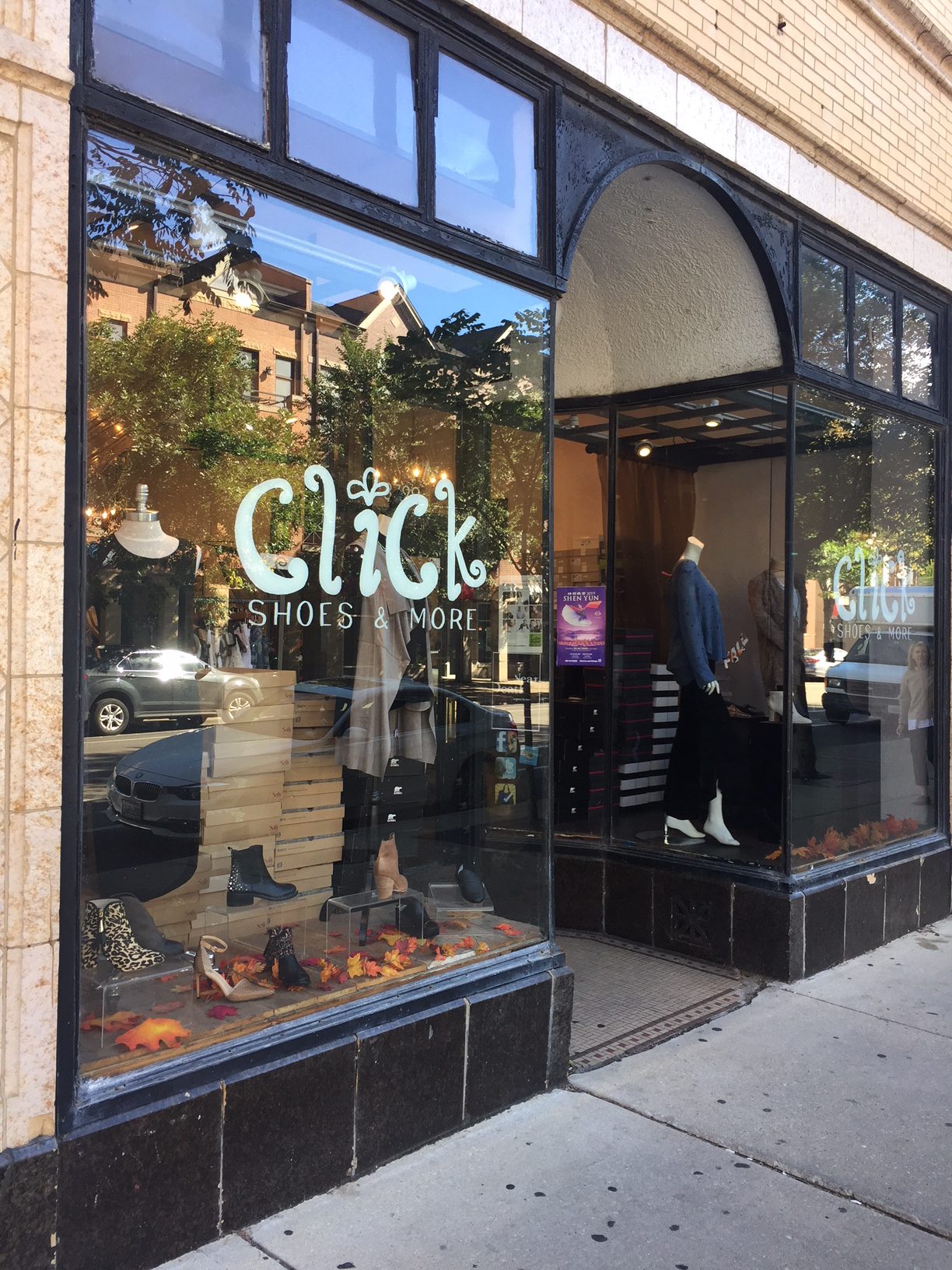 Click Shoes and More Boutique on Southport in Chicago