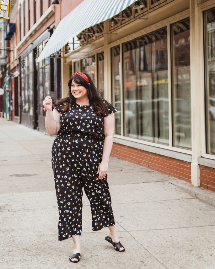 Plus Size Chicago Blogger in a plus size jumpsuit from Loft