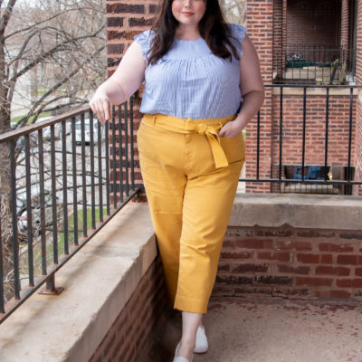 Chicago Plus Size Blogger Amber wears yellow pants and blue top from Loft