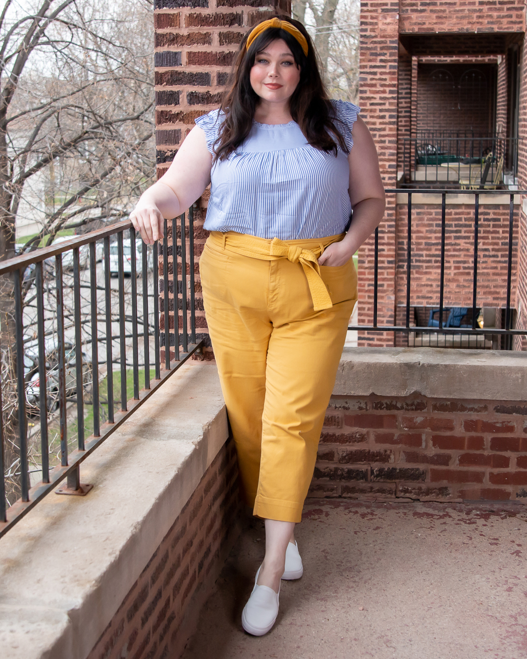 Loft Plus Size Yellow Pants and Blue Top – OOTD