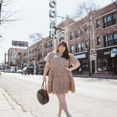 Chicago Plus Size Blogger Amber from Style Plus Curves in plus size leopard print dress from Anthropologie