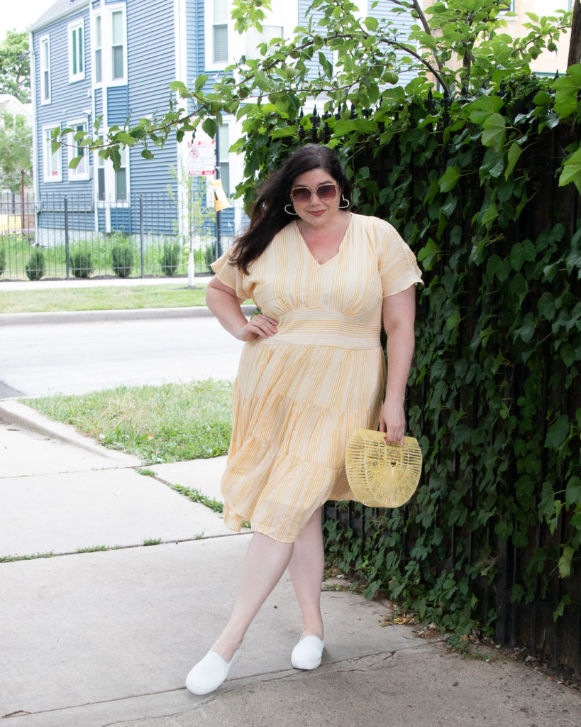 yellow striped dress, plus size blogger, chicago blogger, chicago fashion, Style Plus Curves, Amber McCulloch