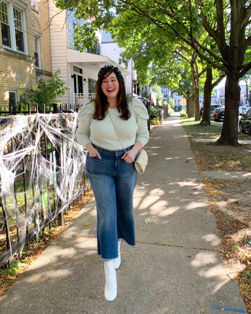 fall outfit ideas, plus size outfit, puff sleeve outfit, cropped jeans