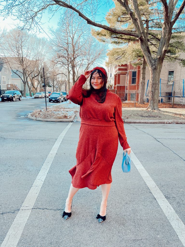 Plus size OOTD in a sweater set